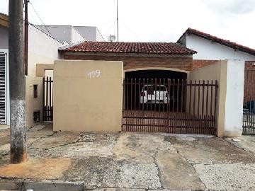 Itapetininga Vila Rio Branco Casa Locacao R$ 1.300,00 2 Dormitorios 1 Vaga Area do terreno 215.00m2 Area construida 97.00m2