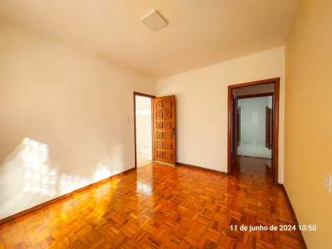 Itapetininga Jardim Italia Casa Locacao R$ 1.700,00 2 Dormitorios 2 Vagas Area do terreno 120.00m2 Area construida 96.00m2