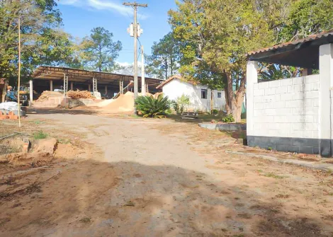 Alambari Cerrado Rural Venda R$1.300.000,00 3 Dormitorios  Area do terreno 28000.00m2 Area construida 1200.00m2