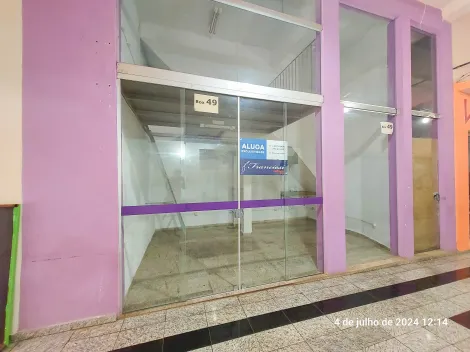 Itapetininga Centro Comercial Locacao R$ 600,00 Condominio R$200,00 Area construida 15.00m2